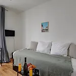 581 Traversiere - Superbe Appartement A Paris