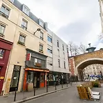 581 Traversiere - Superbe Appartement A Paris