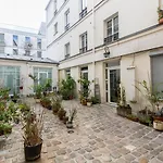 581 Traversière - Superbe Appartement à Paris